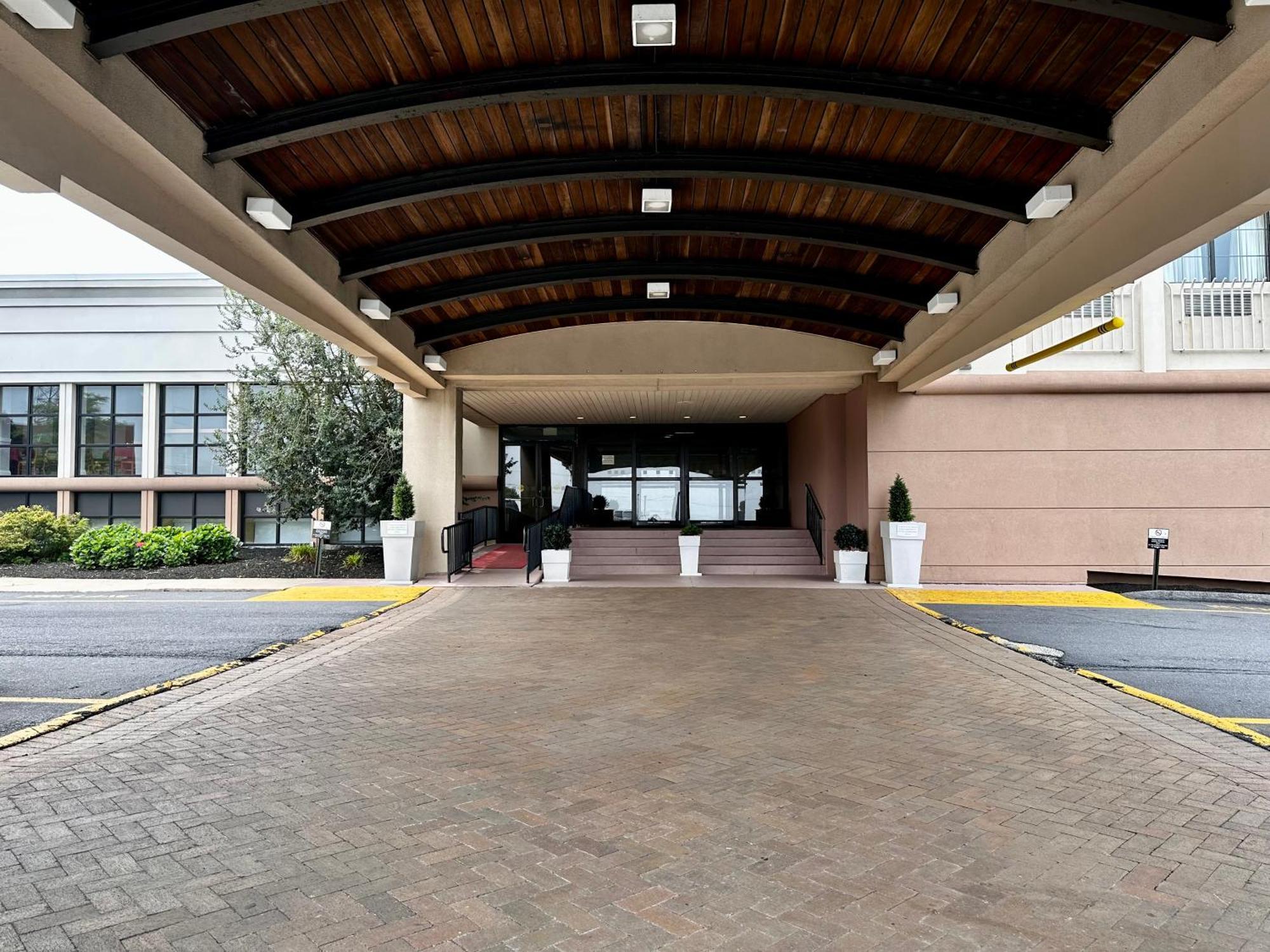 Red Lion Hotel Harrisburg Hershey Екстер'єр фото