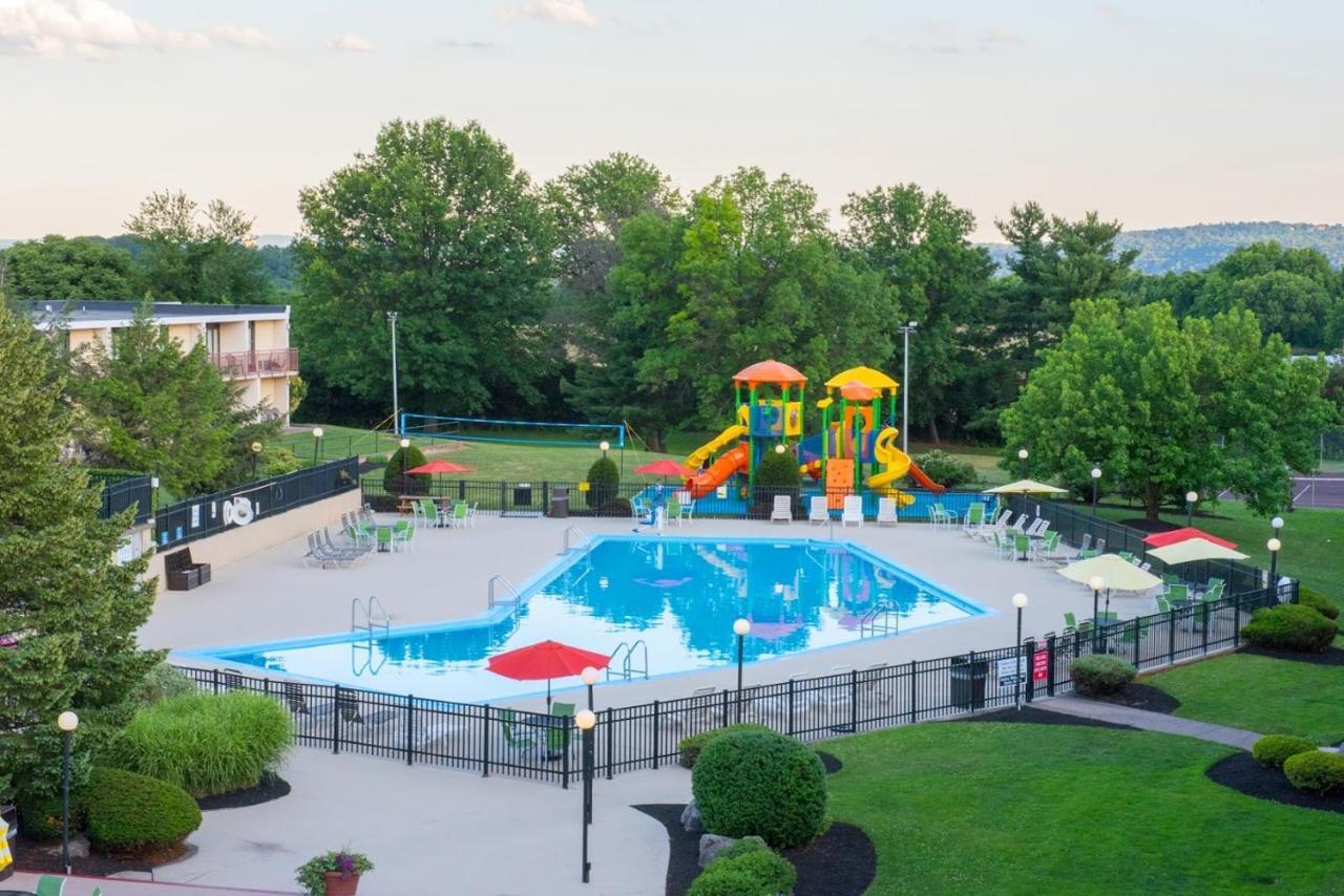 Red Lion Hotel Harrisburg Hershey Екстер'єр фото